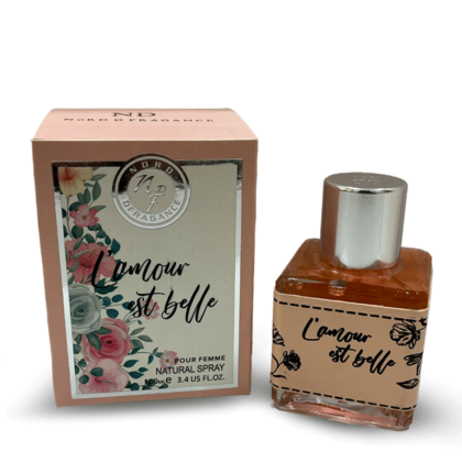 LAMOUR EST BELLE